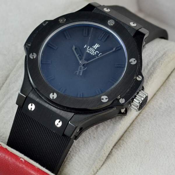 HUBLOT CLASSIC FUSION